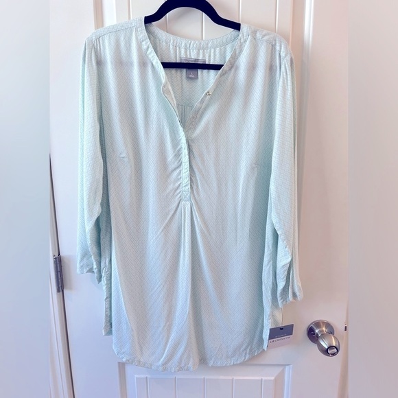 Liz Claiborne NWT Blouse. Size L - Picture 1 of 11